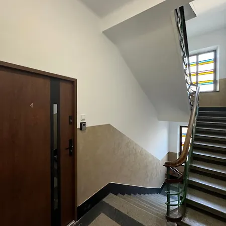 Apartment Bedrooms With Sauna&bath And Free Parking Krakow