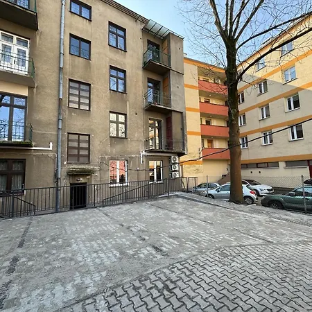 Apartment Bedrooms With Sauna&bath And Free Parking Krakow