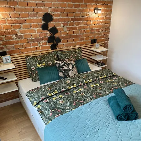 Apartment Konarskiego *