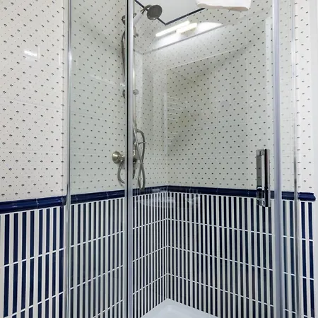 Karmelicka Stylish In Cracow By Renters Apartament *