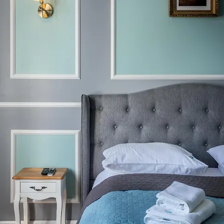 Karmelicka Stylish In Cracow By Renters Apartament *