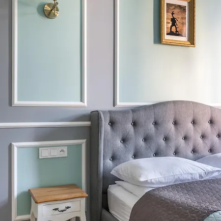 Karmelicka Stylish In Cracow By Renters *