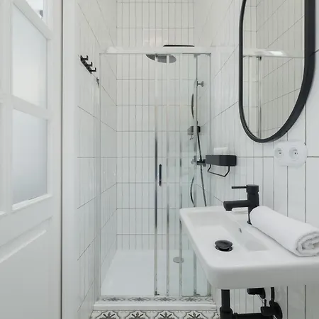 Appartamento Dietla One Bedroom With Air Conditioning & Balcony By Renters