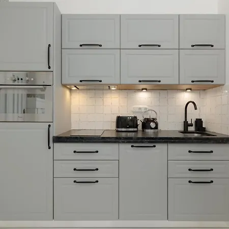 Dietla One Bedroom With Air Conditioning & Balcony By Renters Appartamento