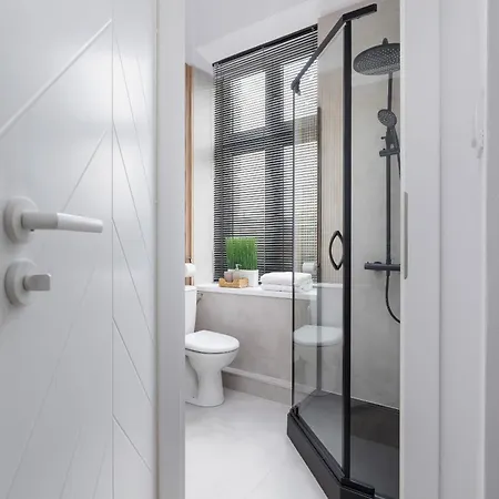 Apartament Bulwary Wislane Celna By Renters * Krakow