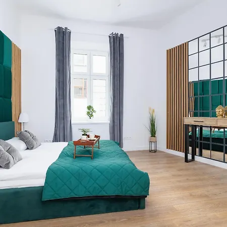 Apartament Bulwary Wislane Celna By Renters * Krakow