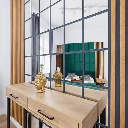 Apartament Bulwary Wislane Celna By Renters Apartment *