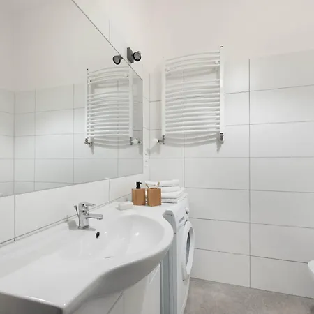 Apartment Krakowcharm No1c - Center Close To The Fast Train To The Airport