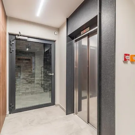 Business - City View With Balcony & Parking By Rentujemy * Krakow