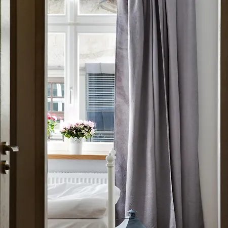 Too-good Aparthotel 4*