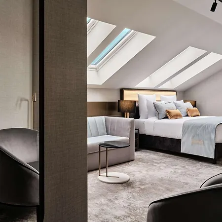 The Crown Center - Handwritten Collection Accor 4* Krakow