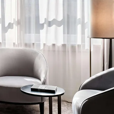 Hotel The Crown Center - Handwritten Collection Accor