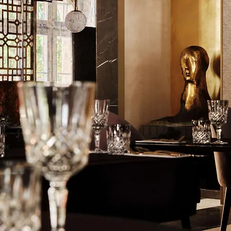Hotel The Crown Center - Handwritten Collection Accor 4*