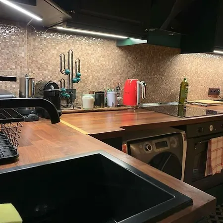 Apartment No.13