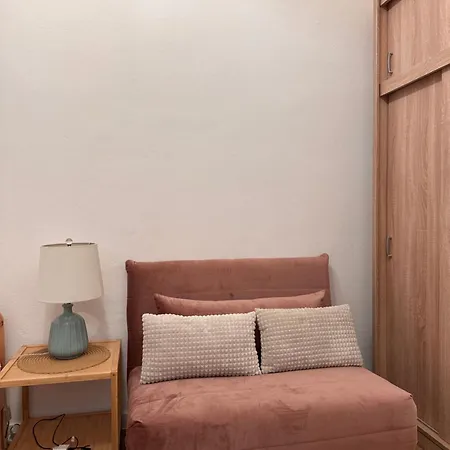 Stare Apartment *