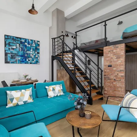 Deluxe Loft Lubelska With Mezzanine By Renters Daire Krakow