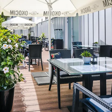 Garden Square 4*
