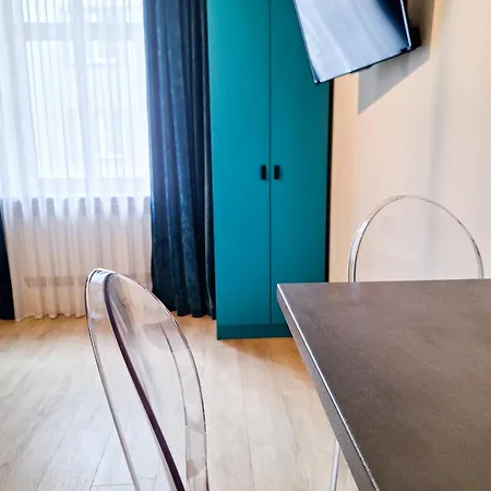 Cracow Heart - 19th-century Tenement House Of Stanislaw Wyspianski Krakow