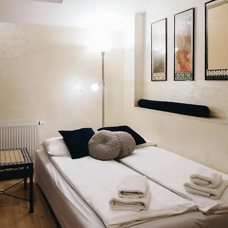 Apartment Main Square Platan Loft Collection *
