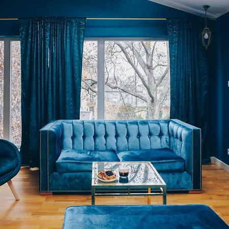 Apartment Main Square Platan Loft Collection *