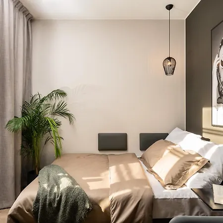 Milestone Center Urban Living Aparthotel
