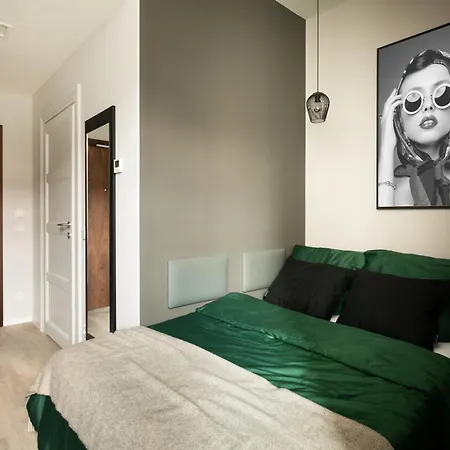 Milestone Center Urban Living Aparthotel