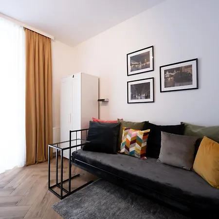 Native Pulaskiego 6 Apartment Krakow