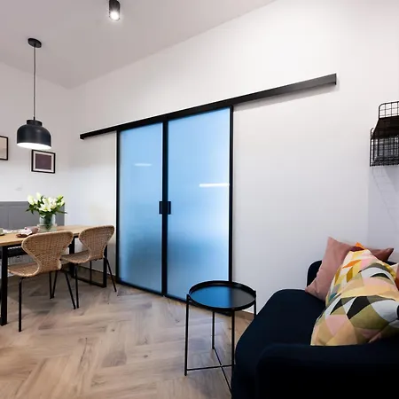 Apartment Native Pulaskiego 6 Krakow