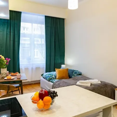 Miniscule Apartment