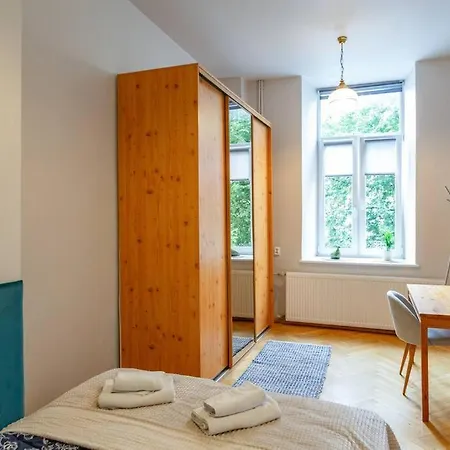Apartment Comfort&central 2-bedroom Apt. *