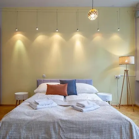 Apartment Comfort&central 2-bedroom Apt. Krakow