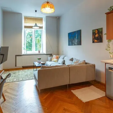 Apartment Comfort&central 2-bedroom Apt. Krakow
