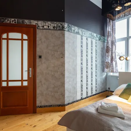 Apartment Indigo 2-bedroom In The Center *