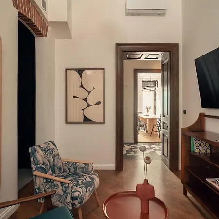 Apartment Austin Flowers Old Town By Willywalls Krakow