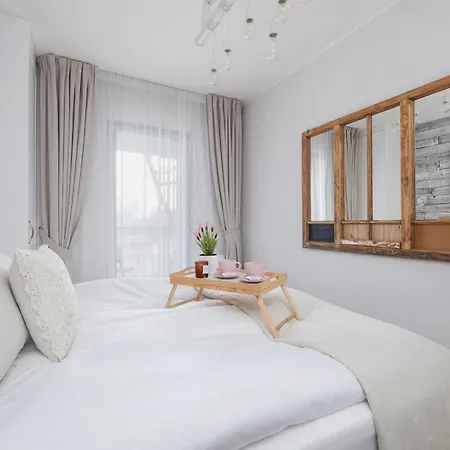 Apartament Prandoty Beautiful With Balcony Cracow By Renters Prestige Kraków