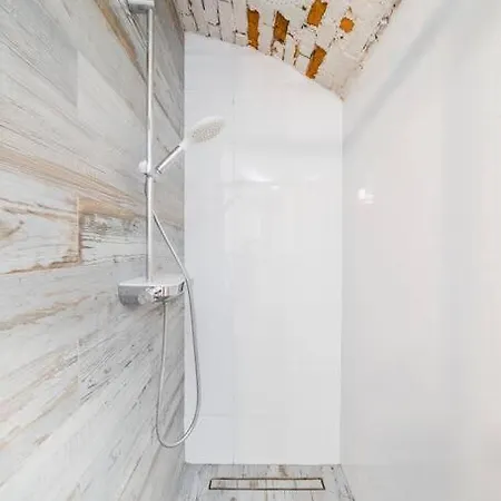 Apartment Velo Apartment, High Standard, Tv, Wifi