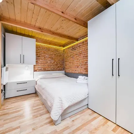 Velo Apartment, High Standard, Tv, Wifi * Krakow