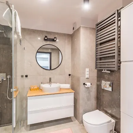 Apartment Tauron Arena Modern - Parking And Balcony By Rentujemy Krakow
