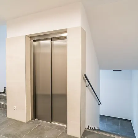 Apartment Tauron Arena Modern - Parking And Balcony By Rentujemy