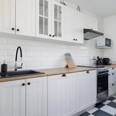 Apartment Comfortable Two-bedroom Strzelcow By Renters *