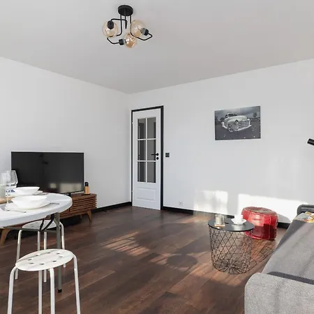 Comfortable Two-bedroom Strzelcow By Renters * Krakow