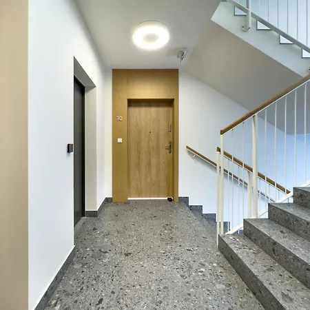 Krakowska Oaza Komfortu - Premium Z Garazem Apartment