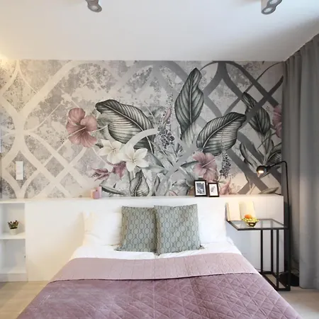 Viva & Close To Vistula River - By Homelike