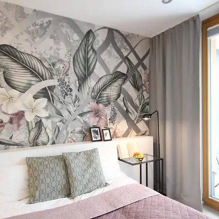 Apartment Viva & Close To Vistula River - By Homelike Krakow