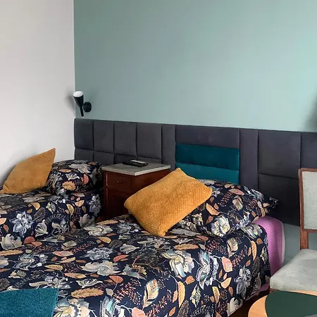 Aparthotel Studio Hotel *