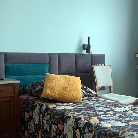 Aparthotel Studio *
