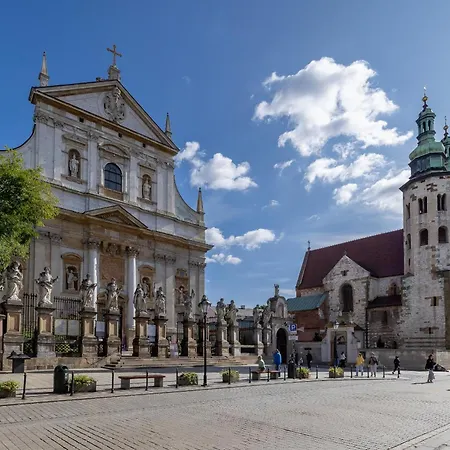Spacious, 2 Bedrooms Cracow Centre By Renters *