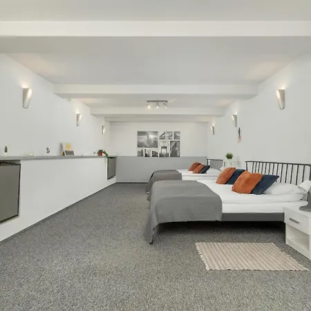 Apartament Przyszlosci, 2 Sypialnie W Krakowie By Renters Apartment *