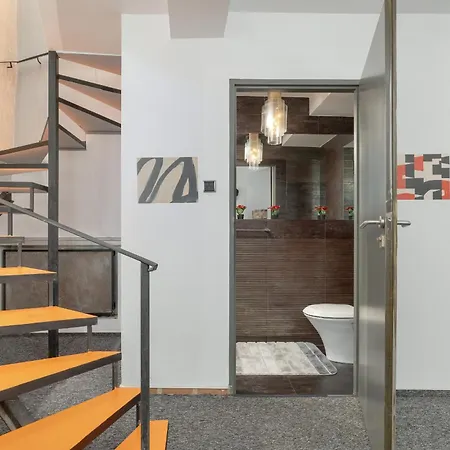 Apartament Przyszlosci, 2 Sypialnie W Krakowie By Renters * Krakow
