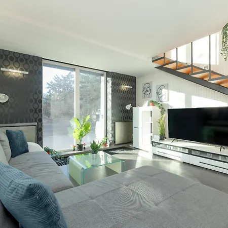 Apartament Przyszlosci, 2 Sypialnie W Krakowie By Renters Krakow